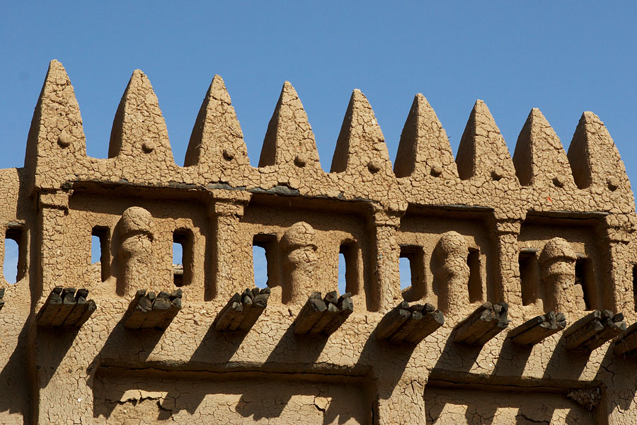 81    Mudd facade   Djenne